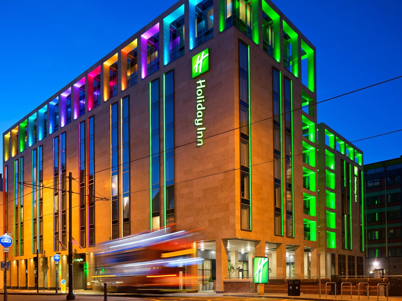 McAleer & McGarrity | mechanical services | Projects | Holiday Inn Manchester